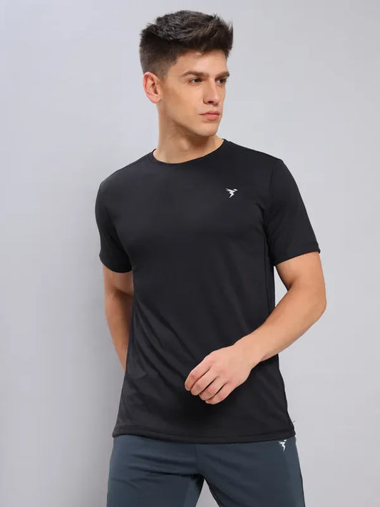 Men Solid Slim Fit Crew Neck T-shirt